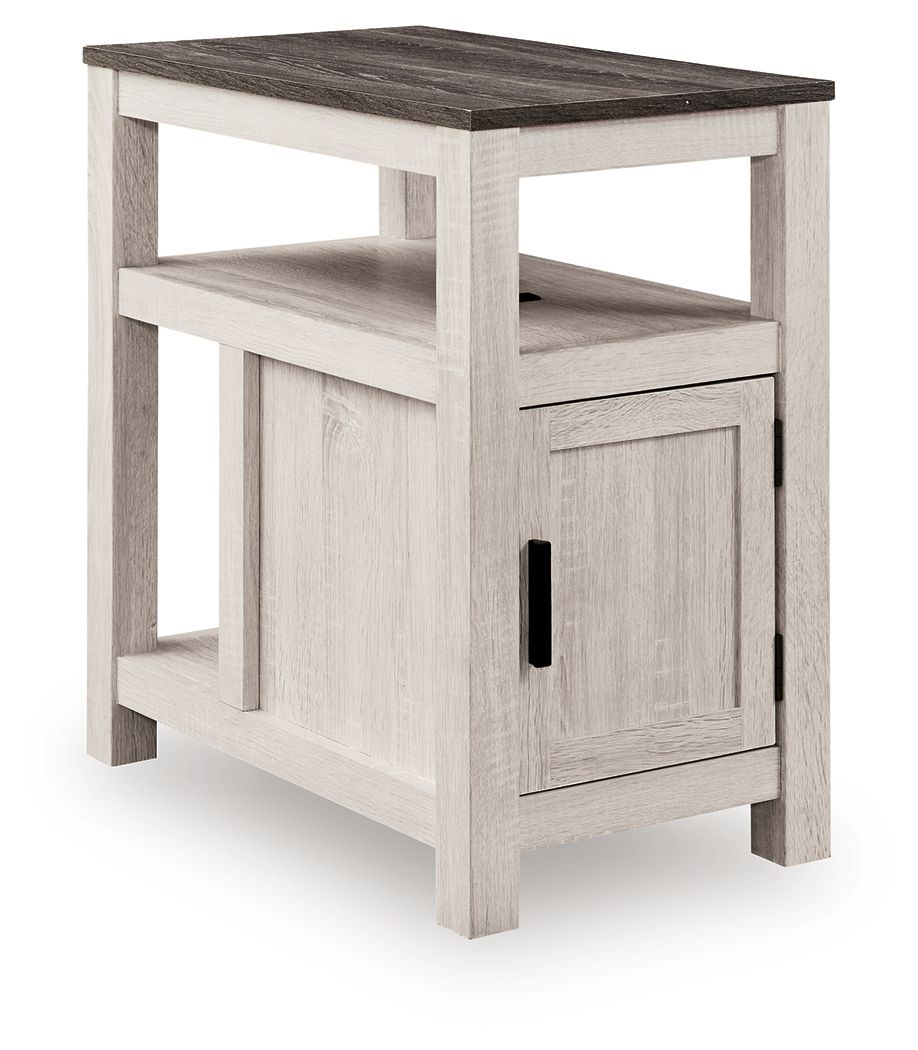 Fendenmore - Chair Side Table - Two-tone