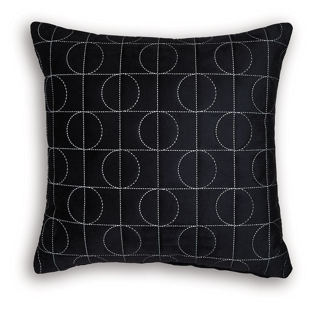 Kydner - Pillow (Set of 4) - Black / Silver