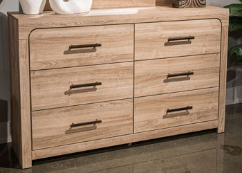 Hollymount - Six Drawer Dresser - Tan